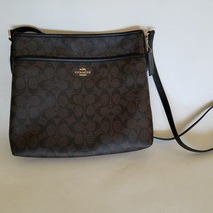 Coach Purse Sig File Bag Brown/Black F58297